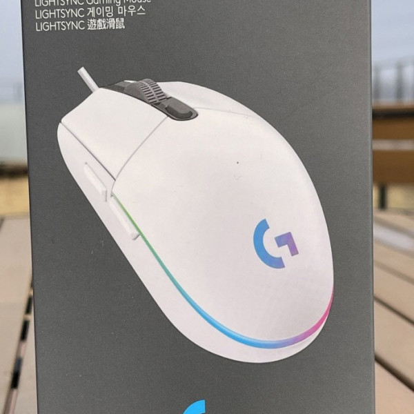 로지텍 G102 유선 게이밍 마우스 화이트 그래픽작업