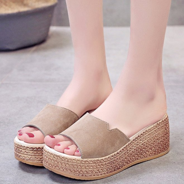 가벼운 발편한 통굽 키높이 샌들 7CM