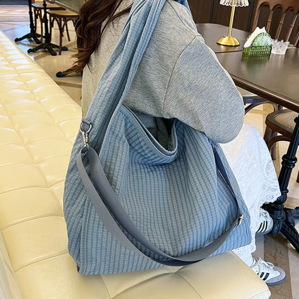 빅 숄더 크로스 백 보부상 대학생 데일리 가방 블루