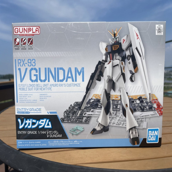 EntryGrade 144sc RX-93 V 뉴 건담