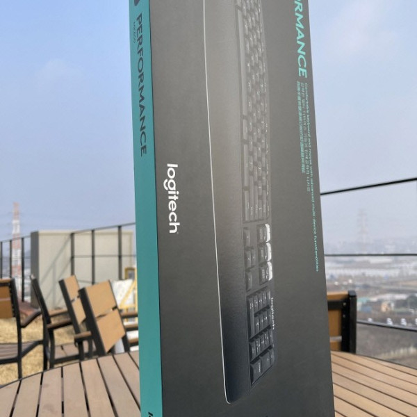 로지텍 MK850 퍼포먼스 멀티디바이스 무선 콤보 블랙