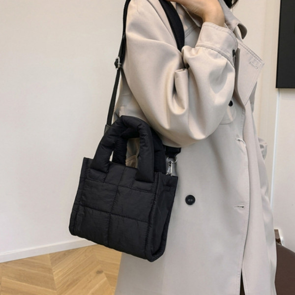 미니스퀘어 데일리 크로스백 블랙