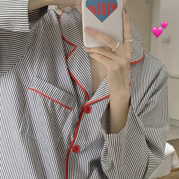 레드 버튼 스트라이프 긴팔 잠옷세트
