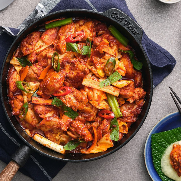신선한 닭다리살 춘천 양념 닭갈비 500g 4팩