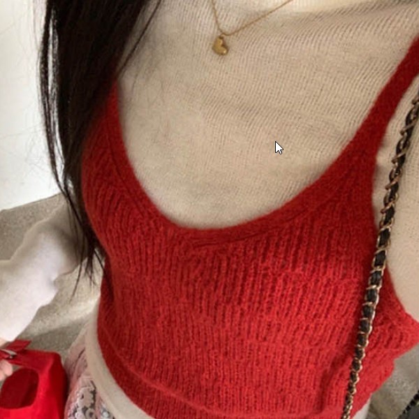 기본 무지 조끼 레이어드하여 스타일리시하게 입을 수 있는 뷔스티에 니트 조끼