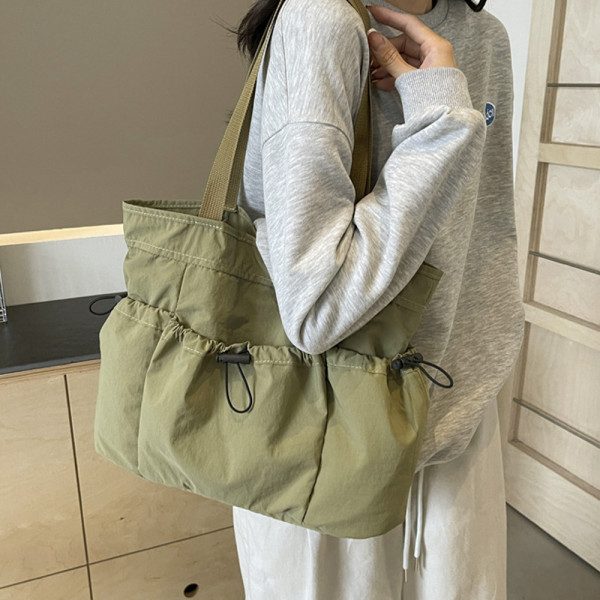 여성 나일론 숄더 백 가벼운 여자 가방 카키