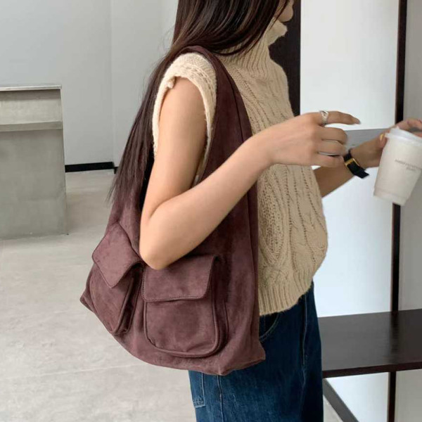 여성 직장인 출근 가방 스웨이드 숄더 백 커피