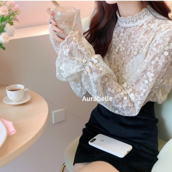 아우라벨르 플라워시스루 레이스이너셔츠 블라우스 프릴셔츠웨어 휴양지원피스 크롭레이어드티