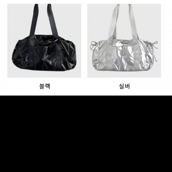 시크한 리본 숄더백 넉넉한 수납 캐주얼 데일리 고급스럽고 여성스러운 분위기 넉넉한 수납