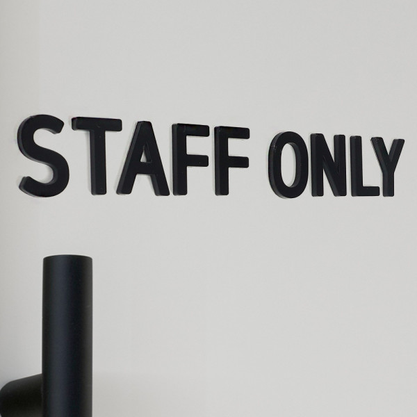 부착식 STAFF ONLY 블랙 입체사인