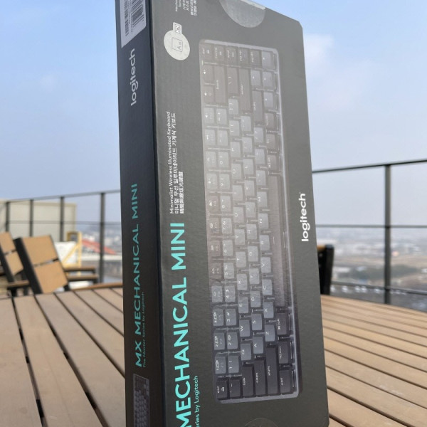 로지텍 MX Mechanical Mini 무선 발광 기계식 키보드