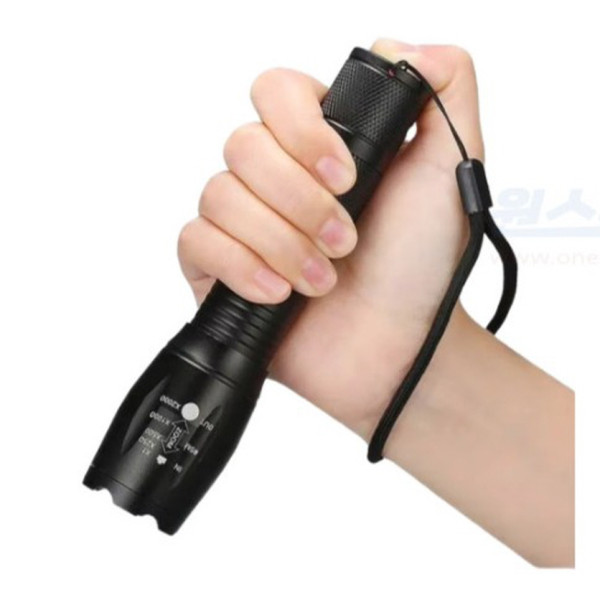 휴대용 LED 손전등 방수 줌라이트 캠핑 등산 비상 후레쉬