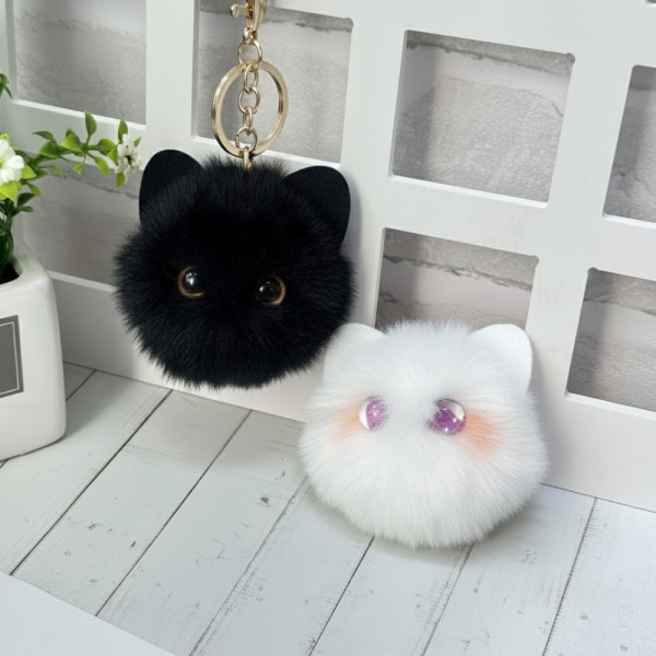 볼터치 고양이 키링 차량용 에어팟 가방고리 폼폼 미니 키홀더