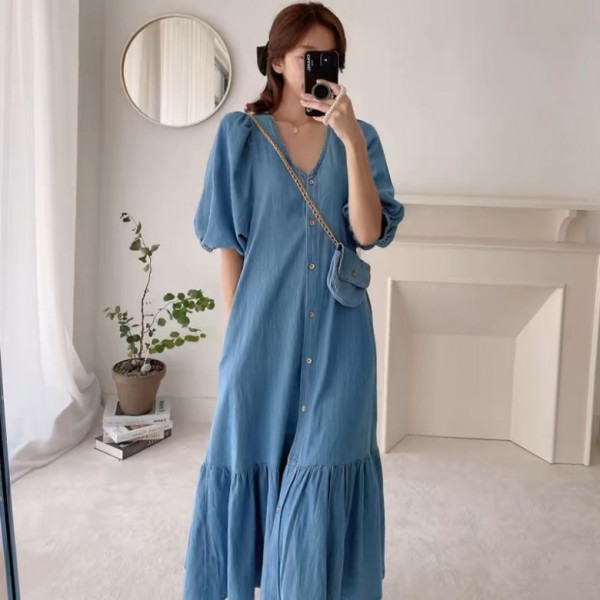 S573701 V넥 앞단추 밑단프릴 해지청 느낌 반팔 롱 원피스 여름 데일리