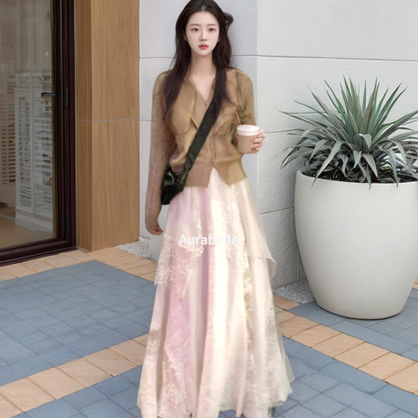 아우라벨르 플라워꽃자수 플레어플리츠스커트 아이보리