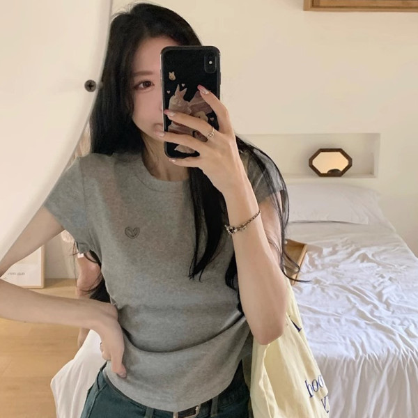 하트 자수 슬림핏 셔링 두꺼운 반팔티